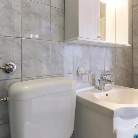 Apartmán 3 Bedroom Beautiful In Pula