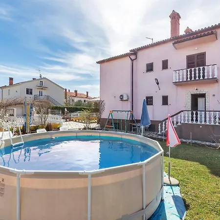 Amazing In With Wifi Apartman Pula